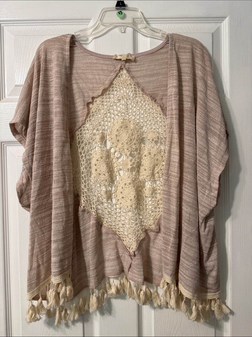 entro Blush Cream Crochet-Front Tassel Tunic